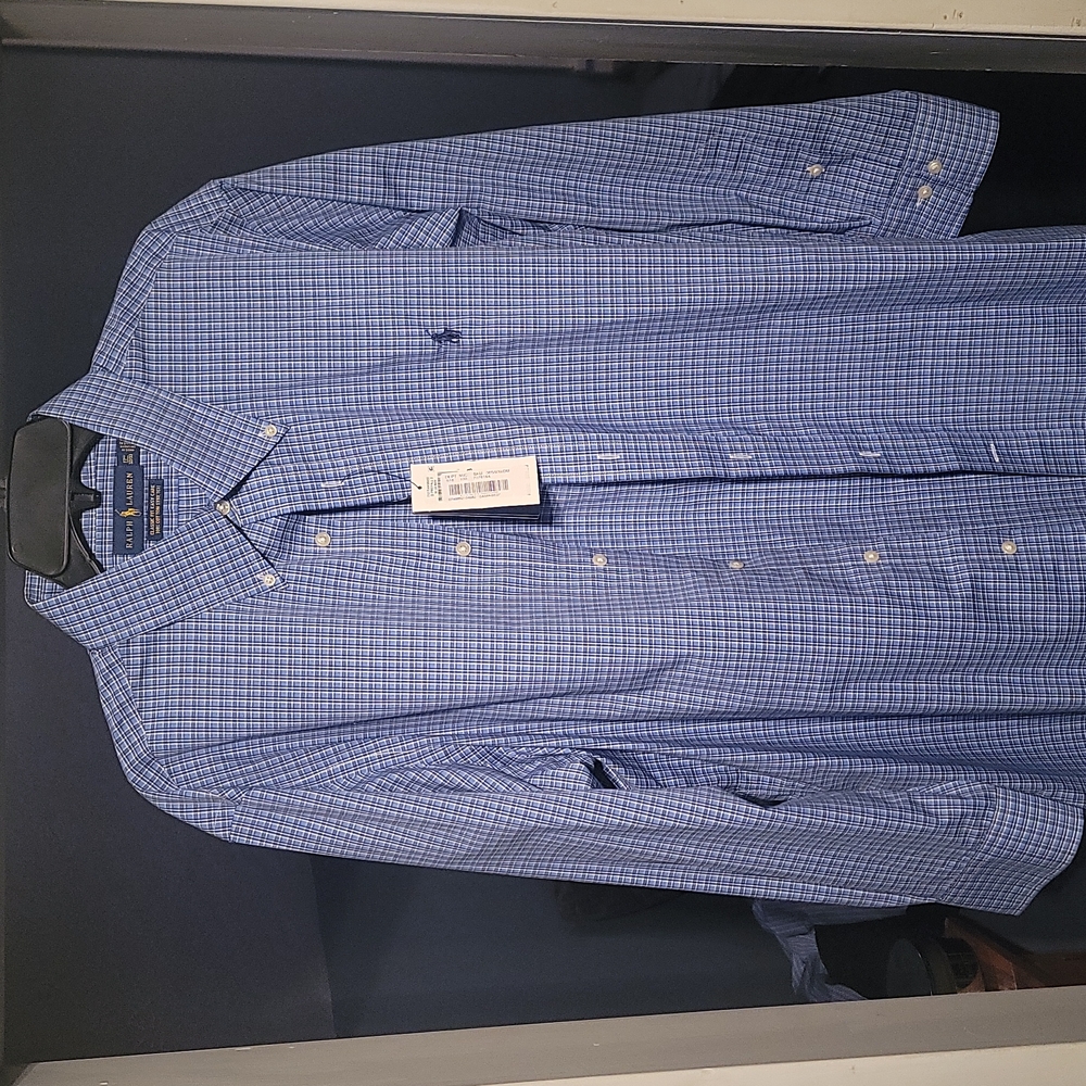 POLO RALPH LAUREN mens stretch dress shirt with Signature Horse.